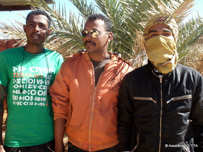 Des jeunes à Kidal en décembre 2011